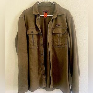 Patagonia men’s workwear shirt